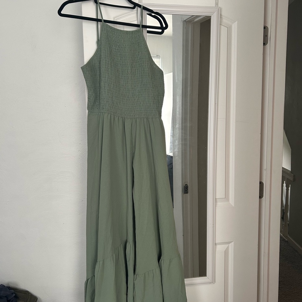 Green Maxi Dress with Sleeveless Halter Top